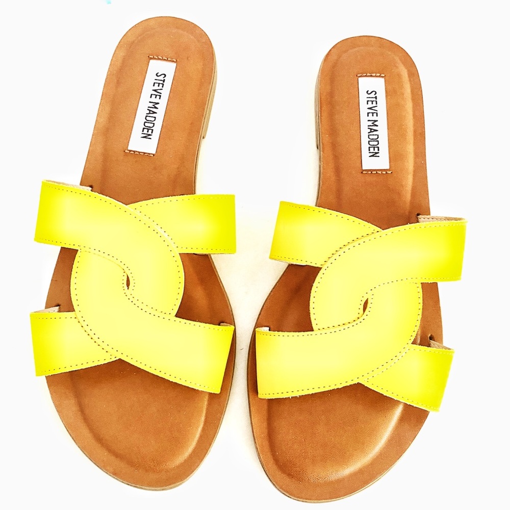 Steve Madden Havana in yellow leather. Brand new!